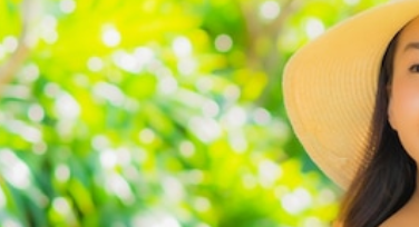 如何用Photoshop绿化照片中的草地？