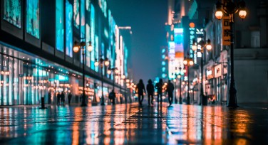 创造赛博未来：赛博朋克配色方案与技巧