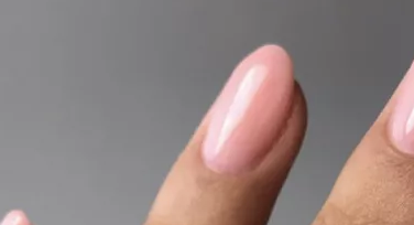 手黑适合做的美甲，12张美甲图片，法式纯色猫眼美甲都有！