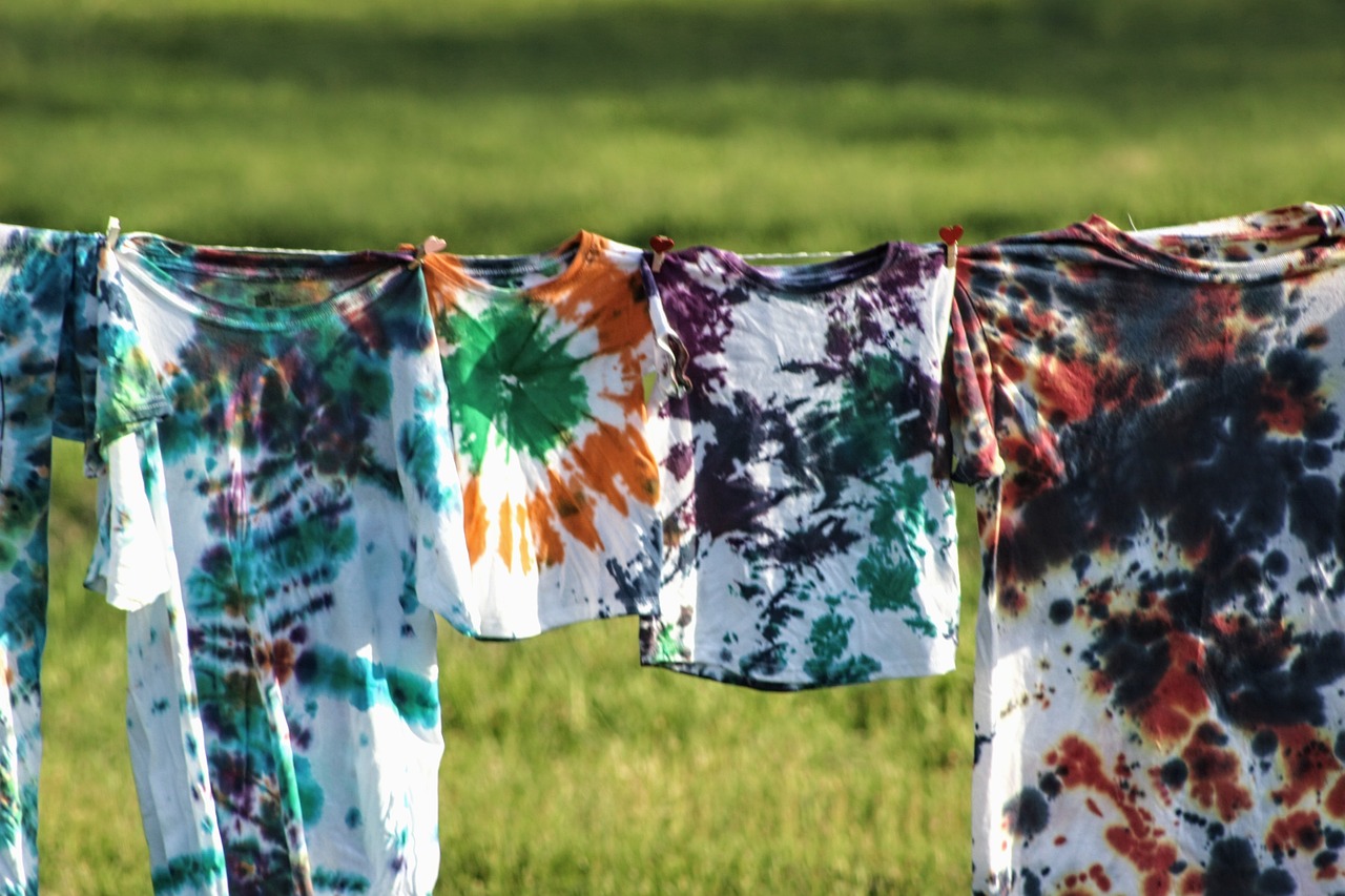tie-dye-7161432_1280.jpg