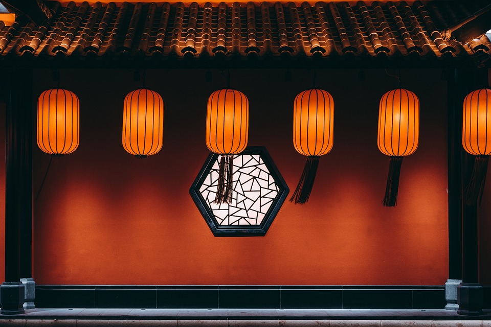 lanterns-5766754_960_720.jpg